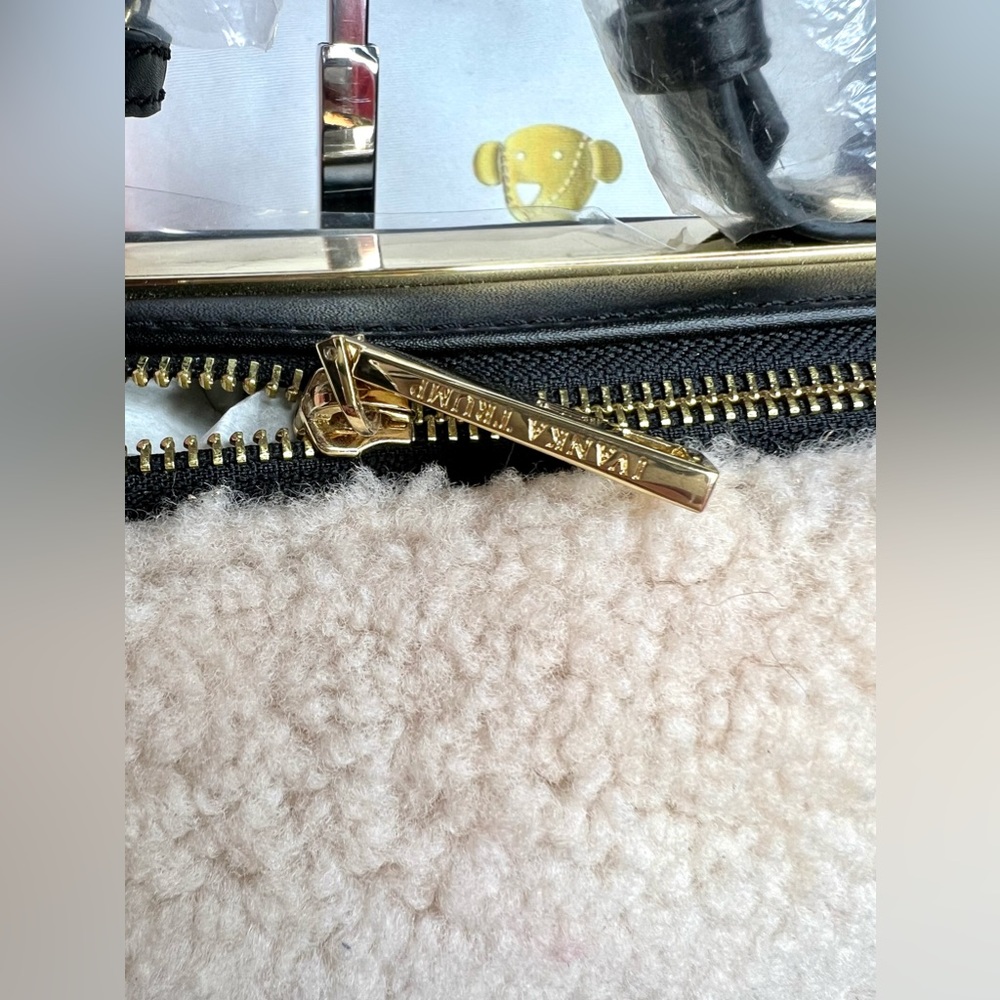 Ivanka Trump Handbag - Picture 6 of 9